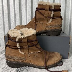 UGG Australia Shearling Boots Womens Size 8 Brown Suede Ankle Lace Up Warm